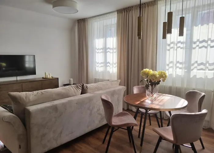 Zelene Apartma V Centru Mesta Ceske Budejovice