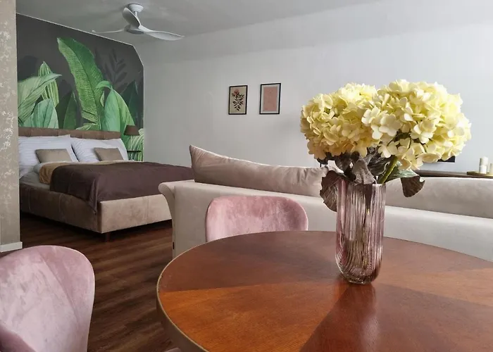 Zelene Apartma V Centru Mesta *